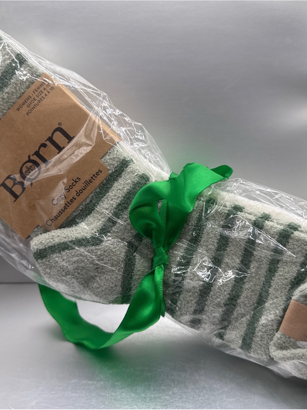 Born Pack of 4 Pairs Women's Green and Cream Striped, Frogs,  Plush Cozy Socks